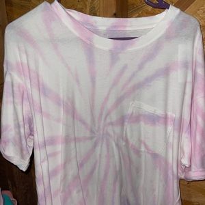 Women’s tee XL never worn
